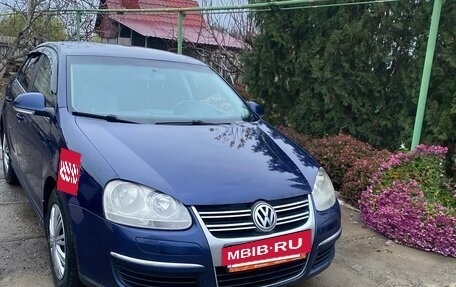 Volkswagen Jetta VI, 2007 год, 450 000 рублей, 2 фотография
