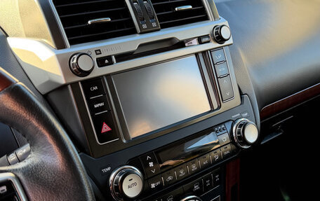 Toyota Land Cruiser Prado 150 рестайлинг 2, 2015 год, 4 050 000 рублей, 7 фотография