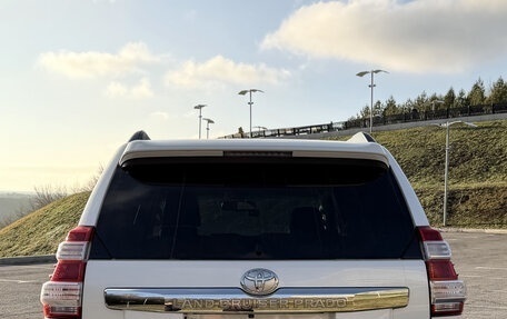 Toyota Land Cruiser Prado 150 рестайлинг 2, 2015 год, 4 050 000 рублей, 4 фотография