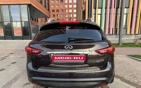 Infiniti QX70, 2015 год, 3 330 000 рублей, 2 фотография