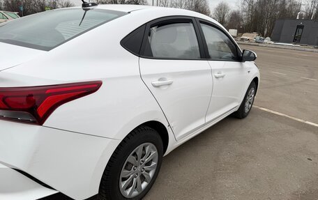 Hyundai Solaris II рестайлинг, 2022 год, 1 500 000 рублей, 7 фотография