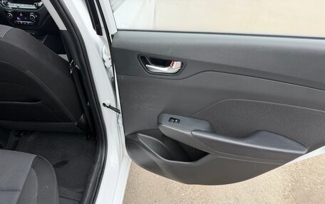 Hyundai Solaris II рестайлинг, 2022 год, 1 500 000 рублей, 14 фотография