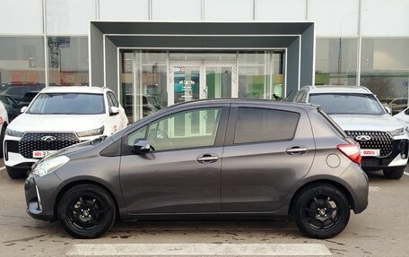 Toyota Vitz, 2018 год, 990 000 рублей, 4 фотография