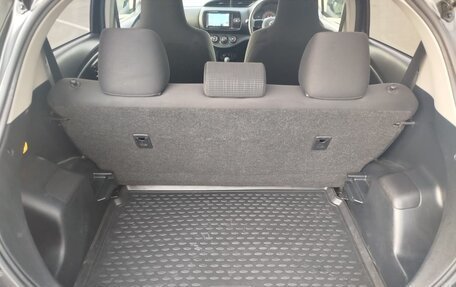 Toyota Vitz, 2018 год, 990 000 рублей, 15 фотография