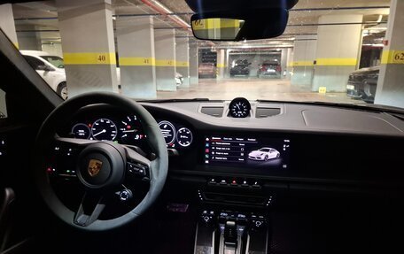 Porsche 911, 2024 год, 30 000 000 рублей, 8 фотография