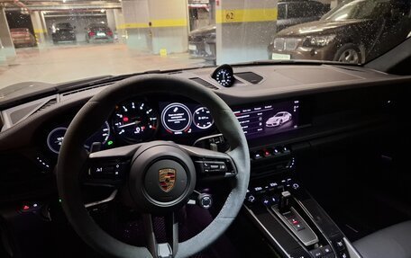 Porsche 911, 2024 год, 30 000 000 рублей, 11 фотография