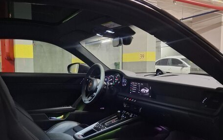 Porsche 911, 2024 год, 30 000 000 рублей, 9 фотография