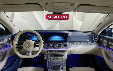 Mercedes-Benz E-Класс, 2020 год, 5 500 000 рублей, 11 фотография