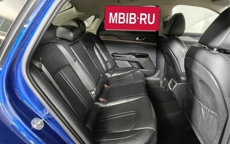 KIA K5, 2021 год, 2 197 000 рублей, 12 фотография