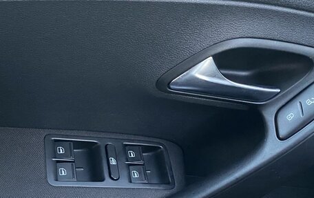 Volkswagen Polo VI (EU Market), 2018 год, 1 095 000 рублей, 19 фотография