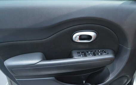 KIA Soul II рестайлинг, 2016 год, 1 590 000 рублей, 15 фотография