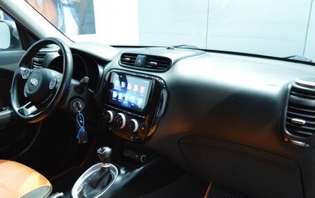 KIA Soul II рестайлинг, 2016 год, 1 590 000 рублей, 29 фотография