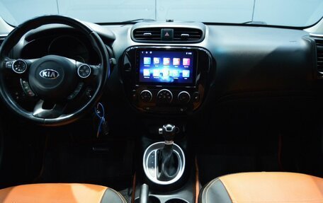 KIA Soul II рестайлинг, 2016 год, 1 590 000 рублей, 34 фотография