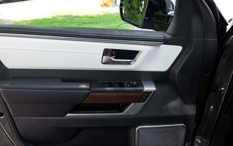 Toyota Tundra, 2025 год, 9 570 000 рублей, 13 фотография