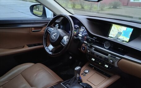 Lexus ES VII, 2016 год, 3 300 000 рублей, 18 фотография