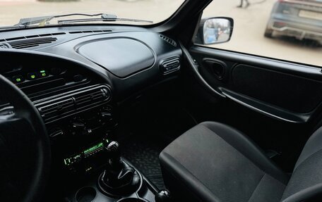 Chevrolet Niva I рестайлинг, 2015 год, 580 000 рублей, 7 фотография