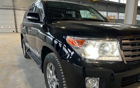 Toyota Land Cruiser 200, 2013 год, 8 000 000 рублей, 2 фотография
