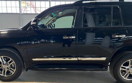 Toyota Land Cruiser 200, 2013 год, 8 000 000 рублей, 19 фотография