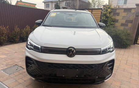 Volkswagen Tiguan, 2025 год, 4 830 000 рублей, 3 фотография