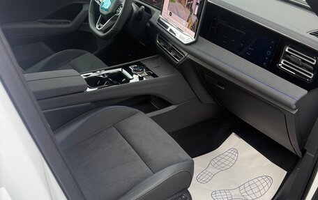 Volkswagen Tiguan, 2025 год, 4 830 000 рублей, 17 фотография