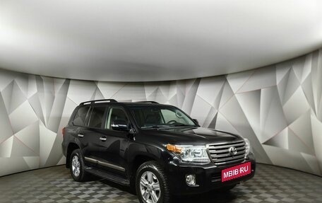 Toyota Land Cruiser 200, 2015 год, 4 993 000 рублей, 3 фотография