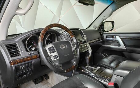 Toyota Land Cruiser 200, 2015 год, 4 993 000 рублей, 18 фотография