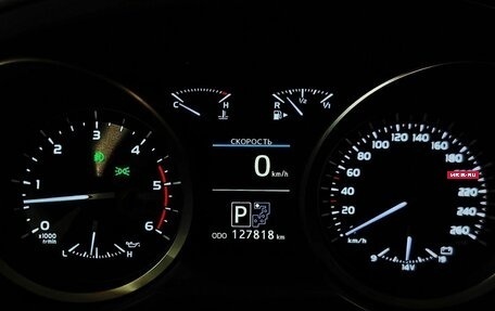 Toyota Land Cruiser 200, 2015 год, 4 993 000 рублей, 17 фотография