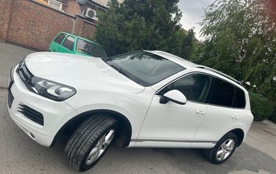 Volkswagen Touareg III, 2012 год, 1 620 000 рублей, 1 фотография