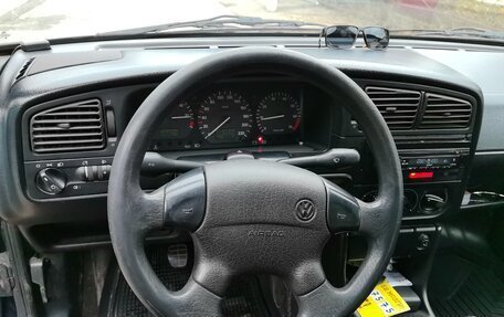 Volkswagen Passat B4, 1995 год, 300 000 рублей, 17 фотография