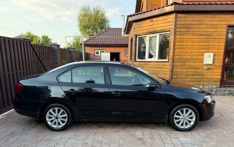 Volkswagen Jetta VI, 2011 год, 1 100 000 рублей, 13 фотография