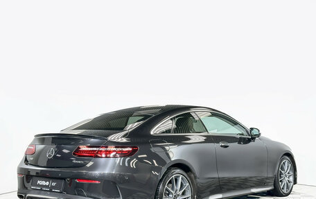 Mercedes-Benz E-Класс, 2020 год, 4 598 000 рублей, 5 фотография