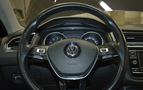 Volkswagen Tiguan II, 2017 год, 1 699 000 рублей, 9 фотография