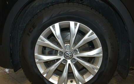 Volkswagen Tiguan II, 2017 год, 1 699 000 рублей, 19 фотография