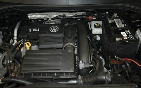 Volkswagen Tiguan II, 2017 год, 1 699 000 рублей, 21 фотография