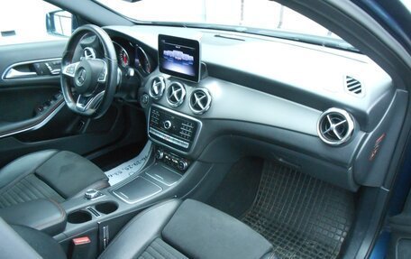 Mercedes-Benz GLA, 2019 год, 2 870 000 рублей, 17 фотография