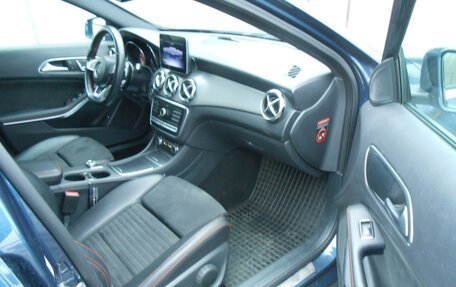 Mercedes-Benz GLA, 2019 год, 2 870 000 рублей, 16 фотография