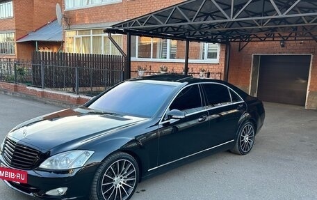 Mercedes-Benz S-Класс, 2006 год, 1 250 000 рублей, 2 фотография