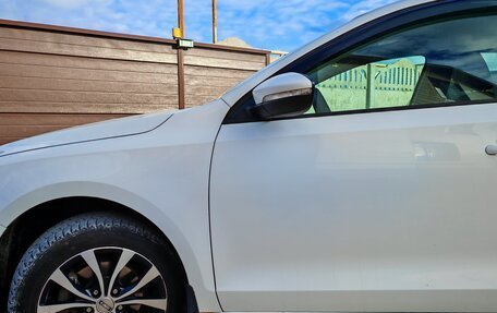 Volkswagen Jetta VI, 2011 год, 780 000 рублей, 5 фотография