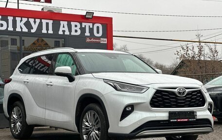 Toyota Highlander, 2025 год, 5 700 000 рублей, 2 фотография