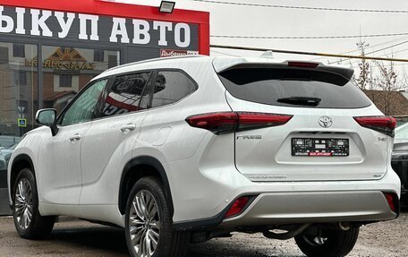 Toyota Highlander, 2025 год, 5 700 000 рублей, 8 фотография