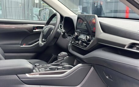 Toyota Highlander, 2025 год, 5 700 000 рублей, 17 фотография