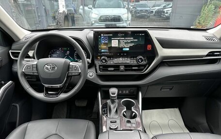 Toyota Highlander, 2025 год, 5 700 000 рублей, 14 фотография
