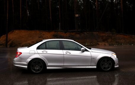 Mercedes-Benz C-Класс, 2010 год, 1 100 000 рублей, 6 фотография