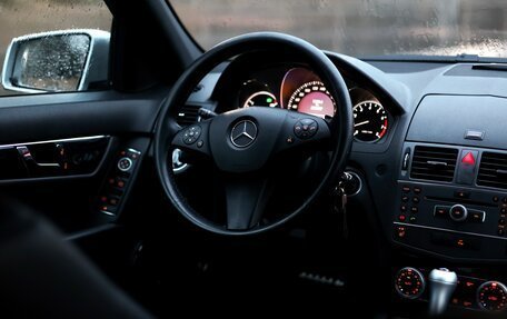 Mercedes-Benz C-Класс, 2010 год, 1 100 000 рублей, 11 фотография