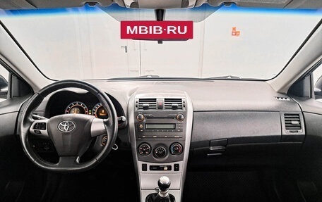 Toyota Corolla, 2011 год, 1 120 000 рублей, 17 фотография