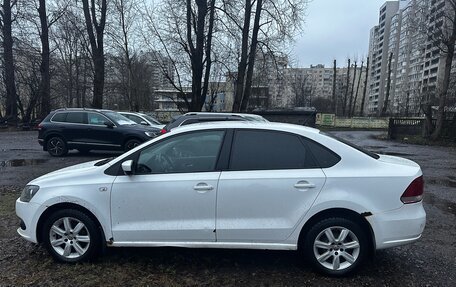 Volkswagen Polo VI (EU Market), 2013 год, 475 000 рублей, 2 фотография