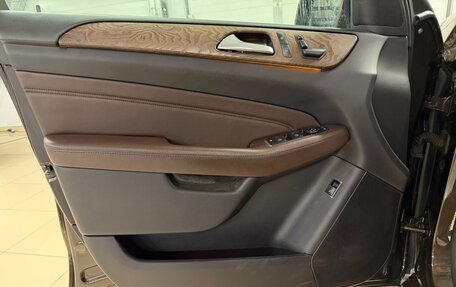 Mercedes-Benz M-Класс, 2012 год, 2 099 000 рублей, 28 фотография