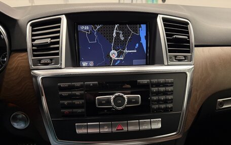 Mercedes-Benz M-Класс, 2012 год, 2 099 000 рублей, 31 фотография