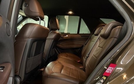 Mercedes-Benz M-Класс, 2012 год, 2 099 000 рублей, 25 фотография