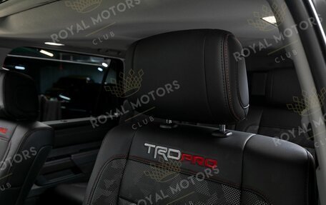 Toyota Sequoia, 2023 год, 13 000 000 рублей, 18 фотография